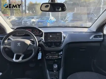 Photo 7 Peugeot 208  PureTech 110ch S&S EAT6