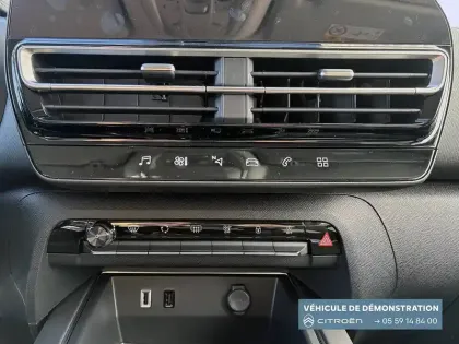 Photo 58 Citroën C3 Aircross  Hybride 145 e-DCS6