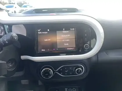 Photo 11 Renault Twingo  III Achat Intégral - 21