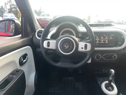 Photo 22 Renault Twingo  III Achat Intégral - 21