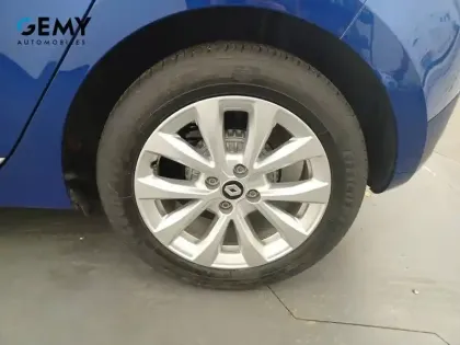 Photo 33 Renault Clio  TCe 90