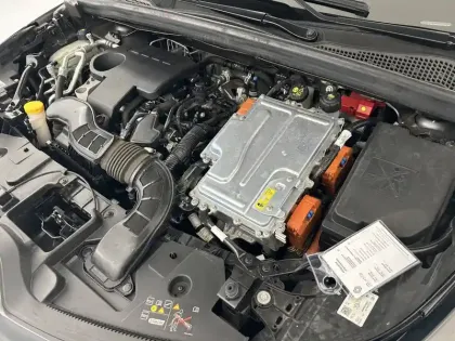 Photo 30 Renault Captur  E-Tech 145 - 21B