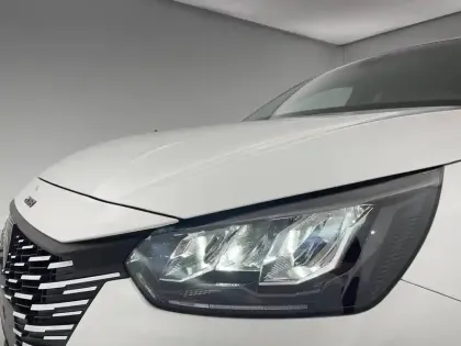 Photo 65 Peugeot 208  Hybrid 110 e-DCS6