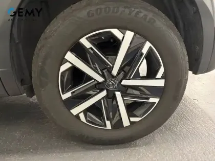 Photo 10 Peugeot 2008  PureTech 100 S&S BVM6