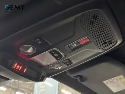 Photo 24 Peugeot 2008  PureTech 100 S&S BVM6