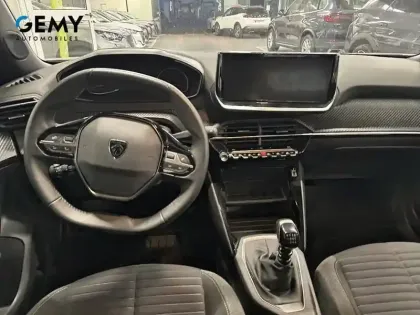 Photo 7 Peugeot 2008  PureTech 100 S&S BVM6