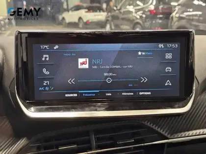 Photo 19 Peugeot 2008  PureTech 100 S&S BVM6