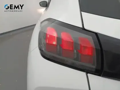 Photo 38 Peugeot 208  PureTech 75 S&S BVM5