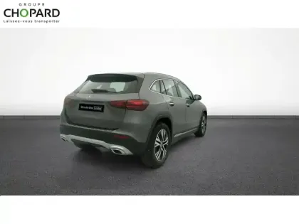 Photo 40 Mercedes GLA  200 d 8G-DCT