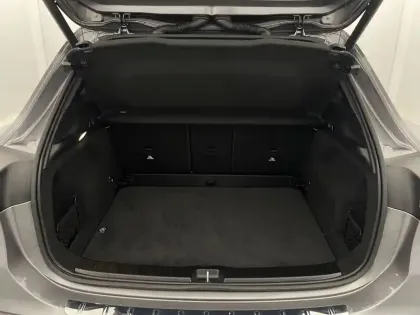 Photo 79 Mercedes GLA  200 d 8G-DCT