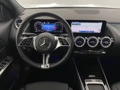 Photo 87 Mercedes GLA  200 d 8G-DCT