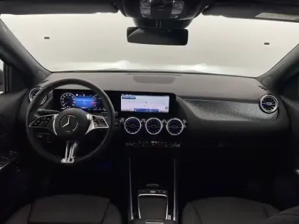 Photo 63 Mercedes GLA  200 d 8G-DCT