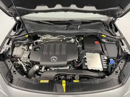 Photo 85 Mercedes GLA  200 d 8G-DCT