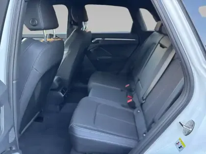 Photo 12 Audi Q3  35 TDI 150 ch S tronic 7