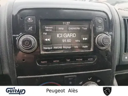 Photo 38 Citroën Jumper  TOLE 30 L1H1 BLUEHDi 140 S&S BVM6