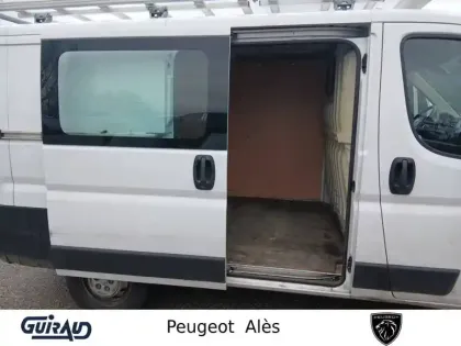 Photo 30 Citroën Jumper  TOLE 30 L1H1 BLUEHDi 140 S&S BVM6