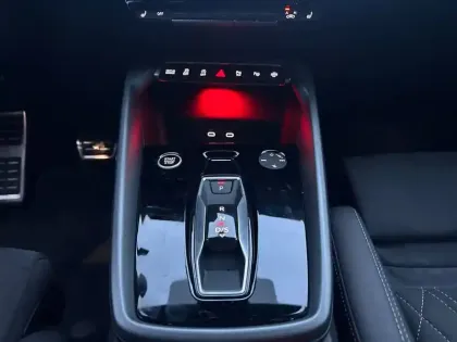 Photo 24 Audi A3  Berline 35 TFSI Mild Hybrid 150 S tronic 7