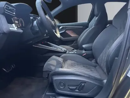 Photo 13 Audi A3  Berline 35 TFSI Mild Hybrid 150 S tronic 7