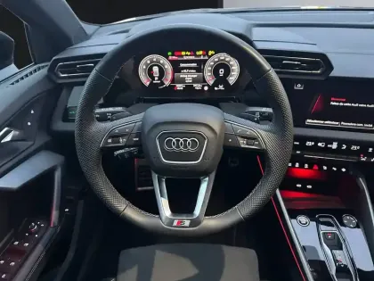 Photo 14 Audi A3  Berline 35 TFSI Mild Hybrid 150 S tronic 7