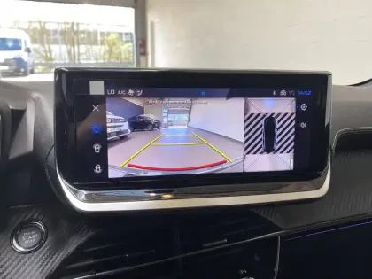 Photo 47 Peugeot 208  Hybrid 100 e-DCS6