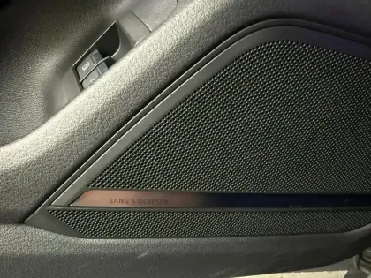 Photo 24 Audi A6  Avant 55 TFSIe 367 ch S tronic 7 Quattro