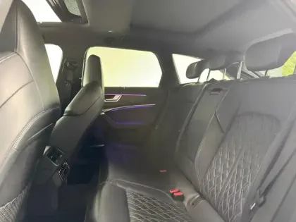 Photo 19 Audi A6  Avant 55 TFSIe 367 ch S tronic 7 Quattro