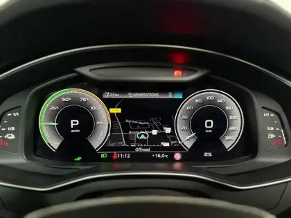 Photo 16 Audi A6  Avant 55 TFSIe 367 ch S tronic 7 Quattro