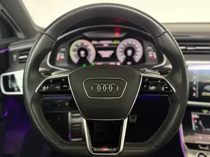 Photo 15 Audi A6  Avant 55 TFSIe 367 ch S tronic 7 Quattro