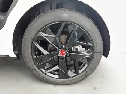 Photo 12 DS DS 4  BlueHDi 130 EAT8