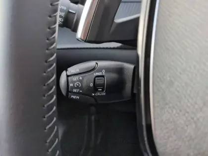 Photo 43 Peugeot 208  Hybrid 110 e-DCS6
