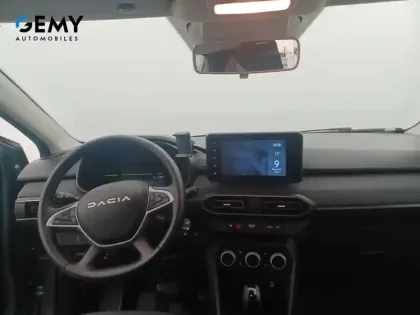 Photo 28 Dacia Jogger  Hybrid 140 7 places GSR2