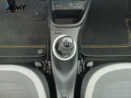 Photo 31 Renault Twingo  III SCe 65 - 21