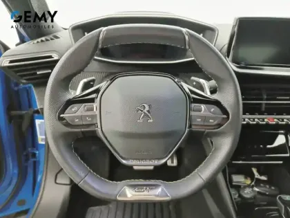 Photo 31 Peugeot 2008  PureTech 130 S&S EAT8