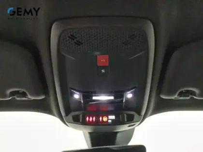 Photo 34 Peugeot 2008  PureTech 130 S&S EAT8