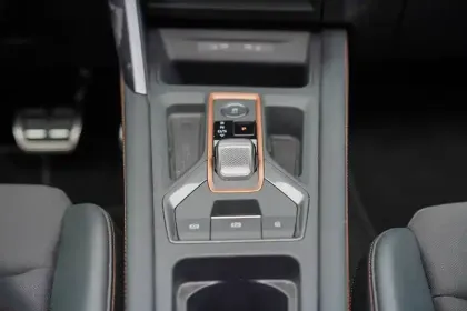 Photo 21 Cupra Leon  Sportstourer 2.0 TDI 150 ch DSG7