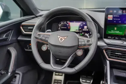 Photo 20 Cupra Leon  Sportstourer 2.0 TDI 150 ch DSG7