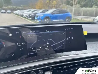 Photo 51 Peugeot 3008  Electrique 73 kWh 210 ch