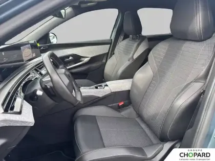 Photo 86 Peugeot 3008  Electrique 73 kWh 210 ch