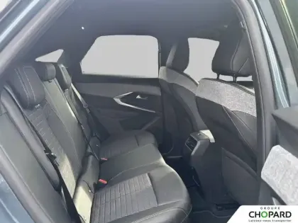 Photo 19 Peugeot 3008  Electrique 73 kWh 210 ch