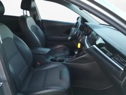 Photo 29 Kia Niro  1.6 GDi 105ch ISG + électrique 43.5ch Active DCT6