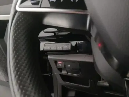 Photo 20 Renault Espace  1.2 E-Tech full hybrid 200ch Techno 7 places - 24