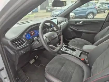 Photo 9 Ford Kuga  2.5 Duratec 190ch FHEV E85 Graphite Tech Edition BVA