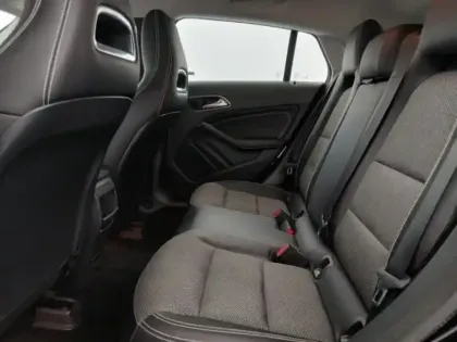 Photo 14 Mercedes CLA  Shooting Brake 180 Inspiration Euro6d-T