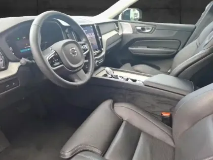 Photo 70 Volvo Xc60  T6 Hybride Rechargeable 253 + 145ch Ultra Style Dark Geartronic 8 AWD