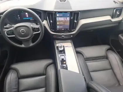 Photo 72 Volvo Xc60  T6 Hybride Rechargeable 253 + 145ch Ultra Style Dark Geartronic 8 AWD
