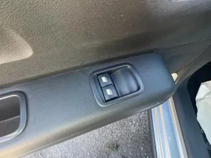 Photo 11 Citroën C3  PureTech 82ch Graphic