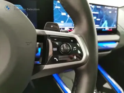 Photo 13 BMW X3  xDrive30e 299ch M Sport