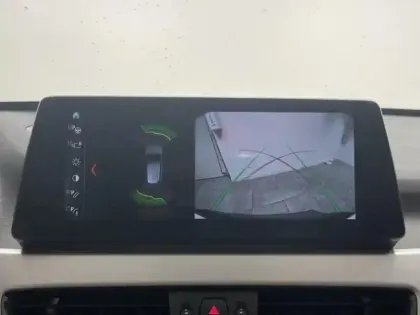 Photo 13 BMW X1  sDrive18dA 150ch Business Design