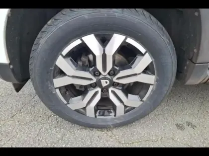 Photo 12 Dacia Duster  1.5 Blue dCi 115ch Prestige + 4x2