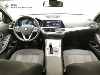 Photo 9 BMW Serie 3 Série 3 Touring 320dA MH 190ch Business Design